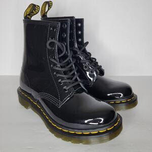 🆕️ DR MARTENS Black Patent Leather Lace-Up Combat Boots Women's sz 7 SN 11821
